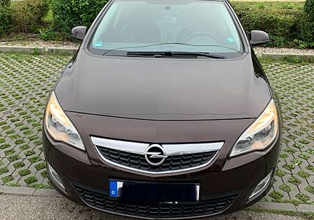 Opel Astra 1.4 Turbo Design Edition 103kW Design ...