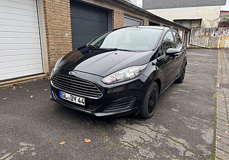 Ford Fiesta , Inspektion neu, Zahnriemen neu,