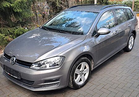 VW Golf Volkswagen 2.0 TDI 4MOTION BMT Comfortline Variant...