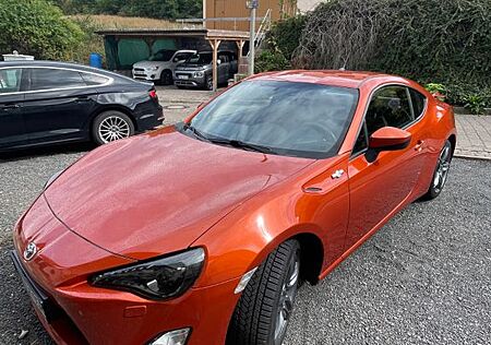 Toyota GT86 2,0-l-Boxermotor - mit Zubehör(Siehe unten)