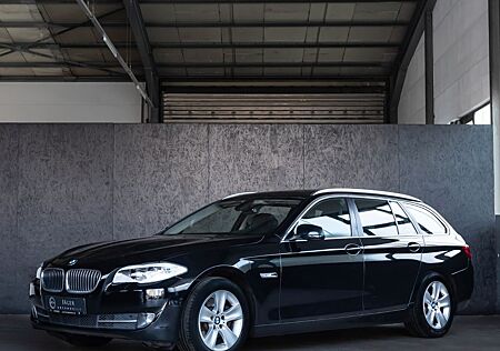 BMW 520 Touring*PANO*SHZ*PDC*BI-XENON*