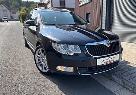 Skoda Superb 2.0 TDI 125kW DSG Elegance Combi AHK PANO
