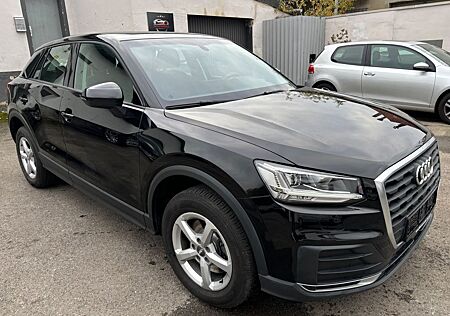 Audi Q2 1,4 /Automatik/Navi/Tüv /Garantie