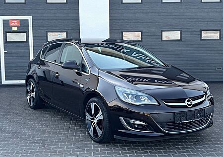 Opel Astra J Lim. 5-trg. Exklusiv