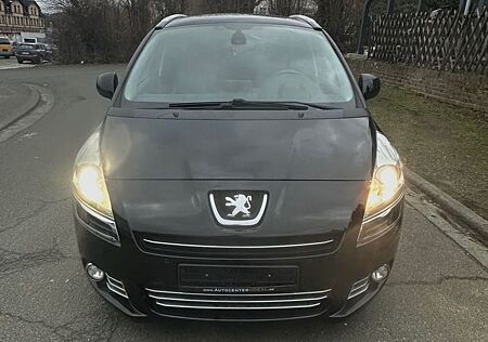 Peugeot 5008 2.0*TÜV*SHZ*PDC*ALUFELGEN*LEDER*