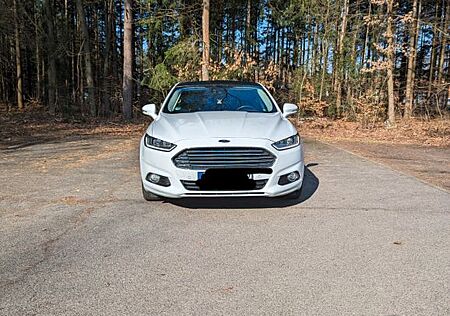 Ford Mondeo 2,0 TDCi Bi-Turbo Titanium PowerShift VB