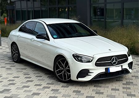 Mercedes-Benz E 220 d AMG Line *Burmester* NightPaket* Distr*