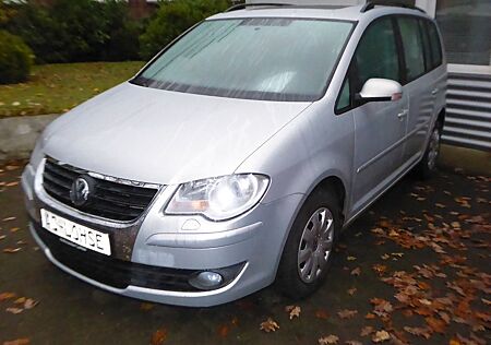 VW Touran Volkswagen 1.4 TSI DSG ,SD,7 Sitze,Autom.,Klima