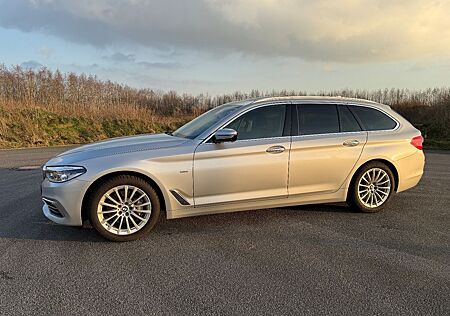 BMW 530d xDrive Touring A -
