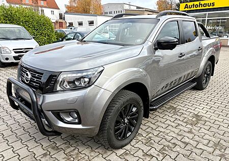 Nissan Navara NP300 Double Cab 4x4 / DAB / LEDER / LED
