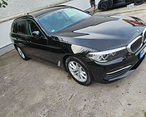 BMW 525d Touring G31 BIXENON NAVI ASSISTENT 2HD.