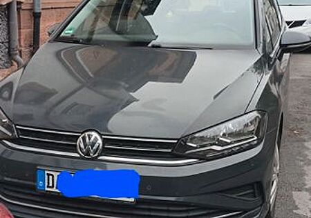 VW Golf Sportsvan Volkswagen 1.2 TSI Comfortline BMT Comfo...