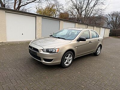 Mitsubishi Lancer 1.5, Limousine, TÜV ! ! KLIMA ! !