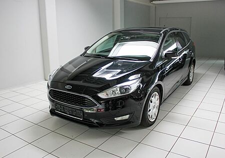 Ford Focus Turnier Business *GARANTIE*
