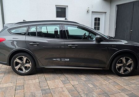 Ford Focus 1,5 EcoBoost 110kW Active Turnier Active