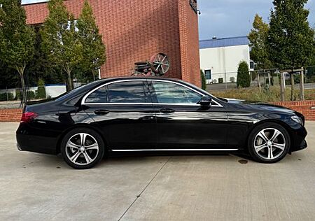 Mercedes-Benz E 220 d AVANTGARDE Autom. AVANTGARDE