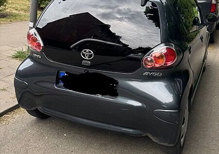 Toyota Aygo (X) Aygo (X) 1,0-l-VVT-i -