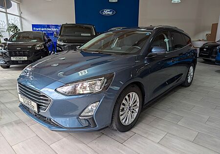 Ford Focus Titanium 1.0 EcoboostHybrid 155PS