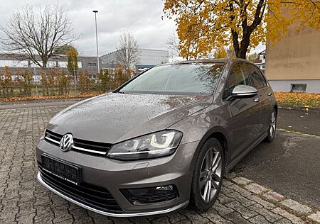 VW Golf Volkswagen VII Lim. R-Line
