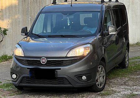 Fiat Doblo Maxi 1.6 16V Multijet 88kW LOUNGE!