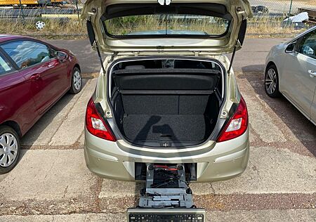Opel Corsa *1.Hand*HU*Automatik*Standheizung*Fahrradträger*