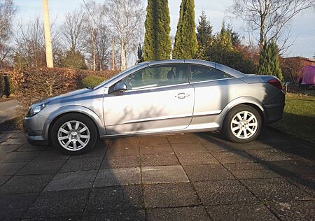 Opel Astra 1.6 ECOTEC Edition "111 Jahre" 85kW Ed...