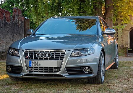 Audi S4 3.0 TFSI S tronic quattro Avant -