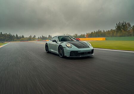 Porsche 992 TECHART Carbon Aero Kit