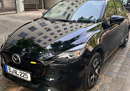 Mazda 2 SKYACTIV-G 75 Center-Line Center-Line
