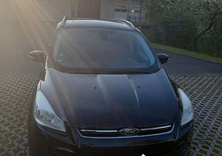 Ford Kuga 2,0 TDCi 4x4 103kW Titanium PowerShift ...