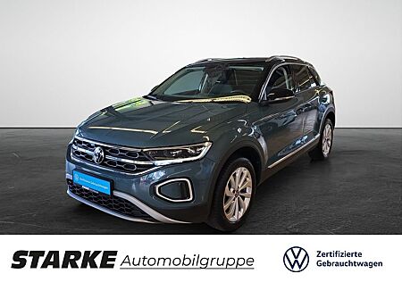 VW T-Roc Volkswagen 1.5 TSI DSG Style AHK Navi LED PDC LM Tem