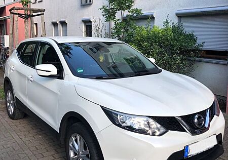 Nissan Qashqai 1.6 dCi DPF 360° 360°