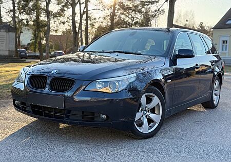 BMW 525i A touring -