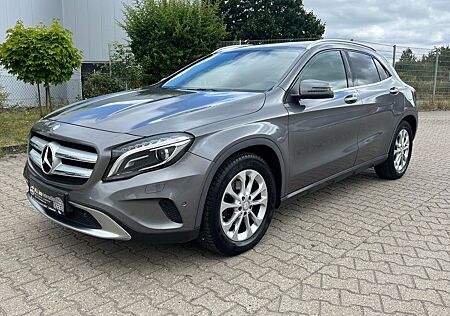 Mercedes-Benz GLA 200 *KLIMA*SHZ*KAM*NAV*