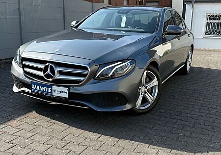 Mercedes-Benz E 200 *Avantgarde*Kamera*Led/Xenon*Ambiente*Tüv*G