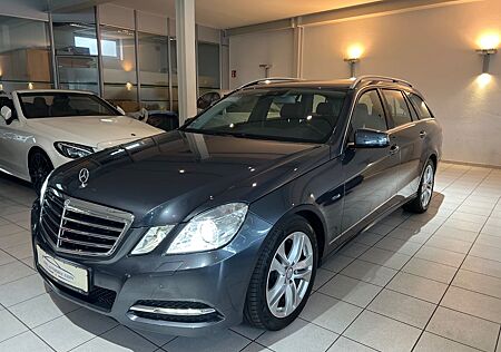 Mercedes-Benz E 220 CDI T BlueEFFICIENCY AVANTGARDE