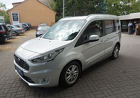 Ford Tourneo Connect 1.5 Titanium*PANO*KAM*NAVI*5SITZ