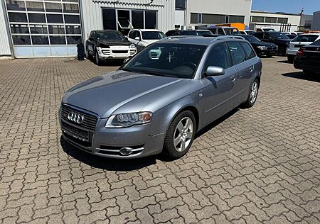 Audi A4 Avant 2.0 TDI-S-LINE-XENON-LEDER-NAVI-KLIMA
