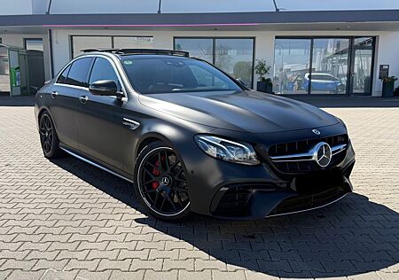 Mercedes-Benz E 63 AMG Mercedes-AMG E 63 S 4MATIC+ Autom. ...