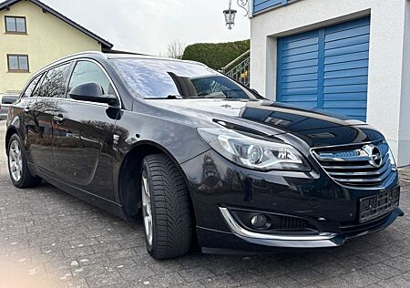 Opel Insignia Sports Tourer 2.0 BiTurbo CDTI Spor...