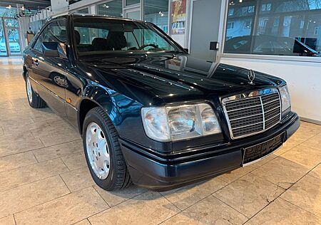 Mercedes-Benz E 220 E220 Coupe Automatik , Klima ESSD Top Zustand