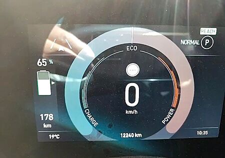 Fiat 500 e Icon neuwertig mit vier Austattungspaketen