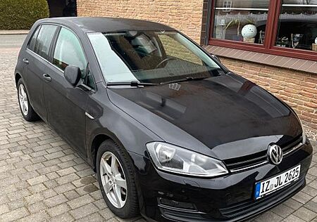 VW Golf Volkswagen 1.6 TDI DSG BMT CUP CUP