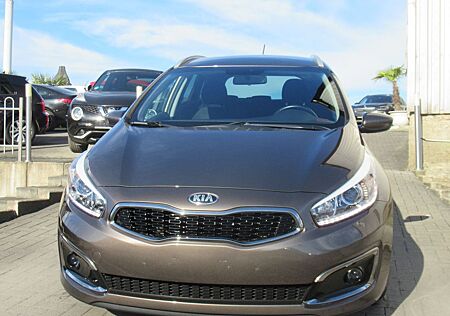 Kia Cee'd Sportswagon cee'd SW Dream Team-Navi-Kamera-SHZ-LHZ-2.Hand