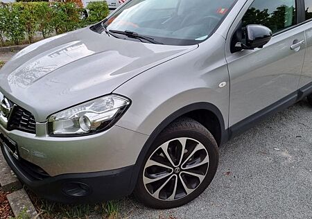 Nissan Qashqai 1.6 dCi DPF 360