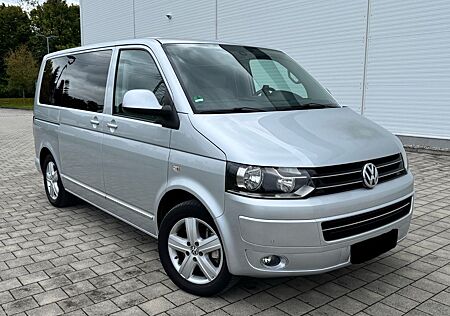 VW T5 Multivan Volkswagen 2.0 TDI Highline