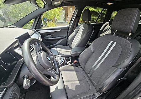 BMW 2er 220 Gran Tourer 220i Steptronic M Sport M Sport