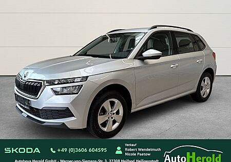 Skoda Kamiq Scheckheft PDC AHK SmartLink­ WKR