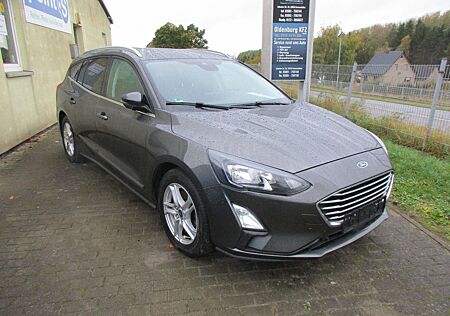 Ford Focus Turnier Cool & Connect