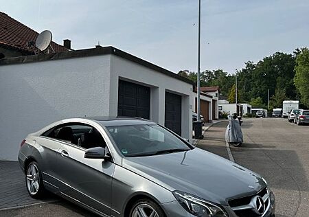 Mercedes-Benz E 350 Mercedes CDI Coupe / AMG / 1.Vorbesitzer
